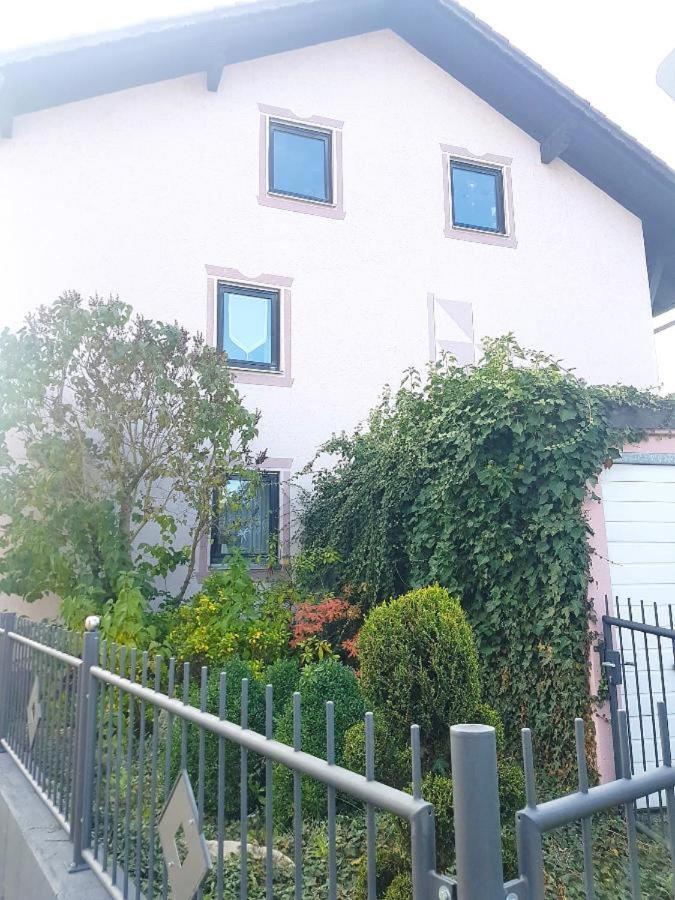 Ferienwohnung Hoamatgfuehl 푸어트 임 발트 외부 사진